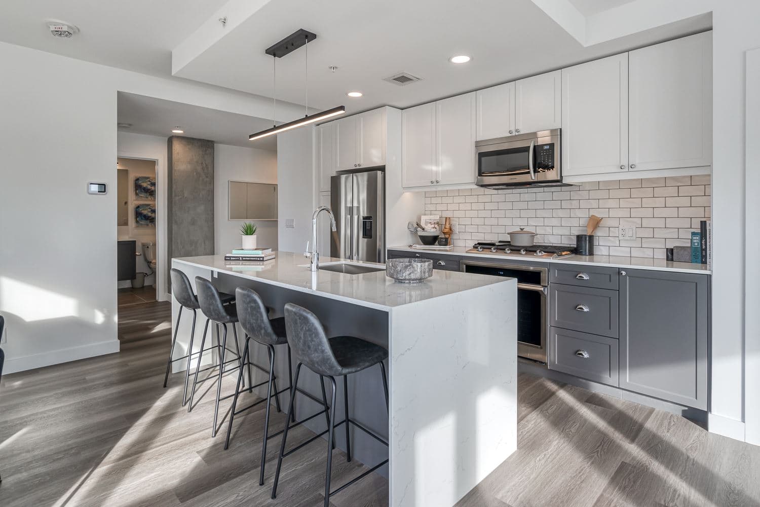 The Annex Condos - Image 11