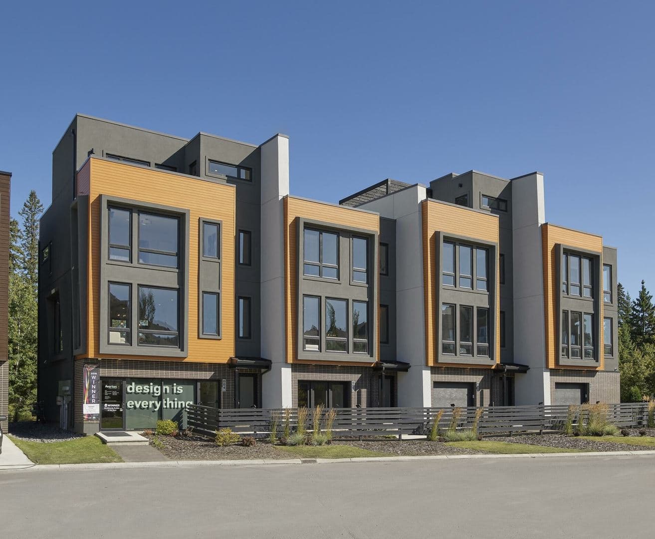 Pivot Rutherford Towns - Image 9