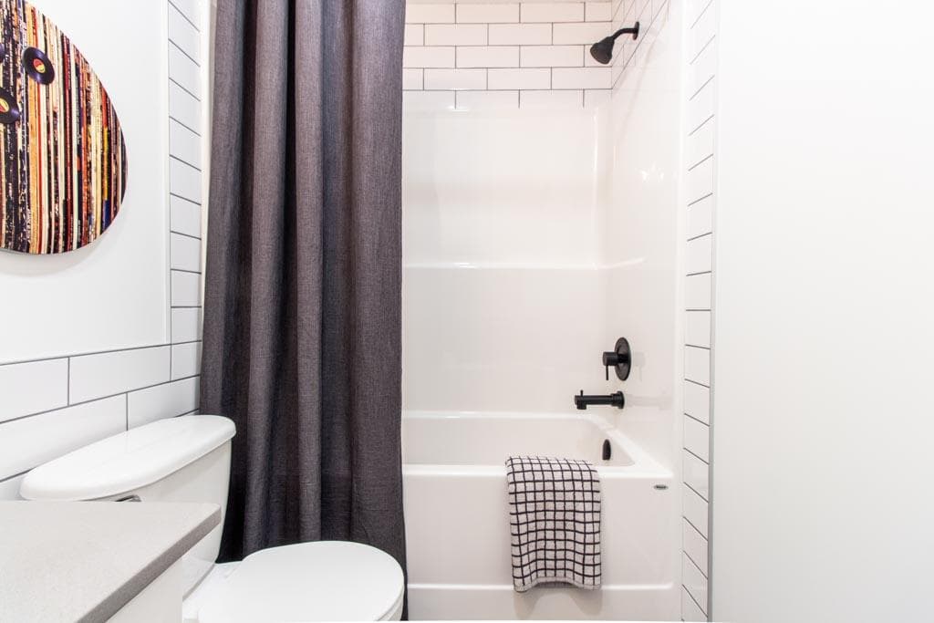 Desrochers by StreetSide Developments Edmonton - Image 18